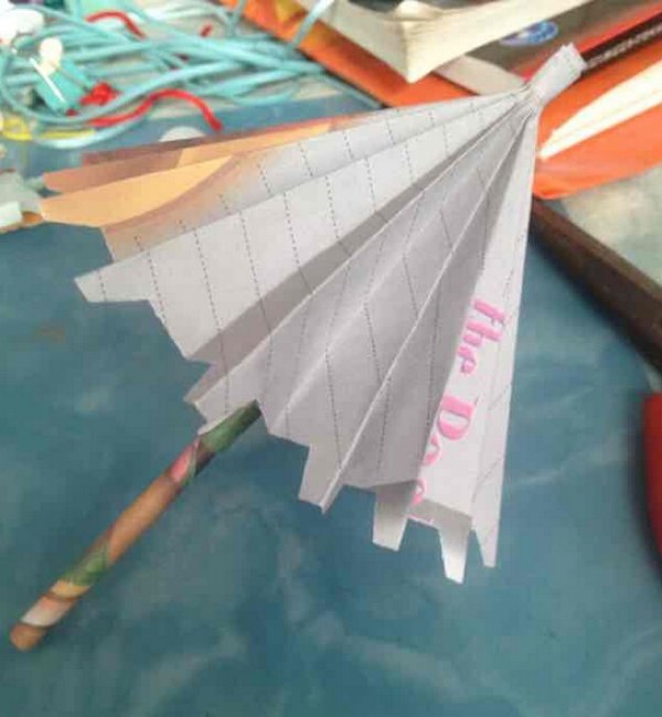 折纸伞的方法图解-萌萌哒的雨伞 完整版