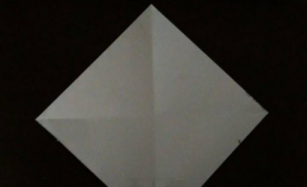 信封折纸大全图解-美丽的千纸鹤信封