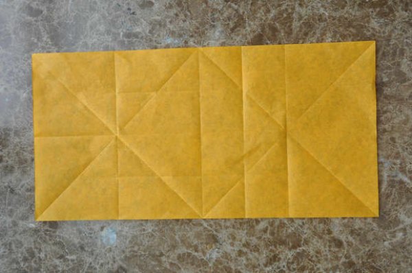 鸭子折纸步骤图解-大黄鸭