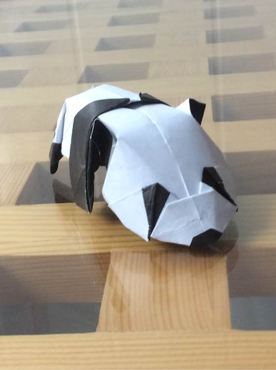 萌萌可爱的小熊猫折纸实拍教程