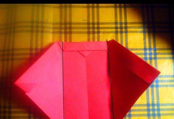 简单又漂亮的爱心信封折纸手工制作方法