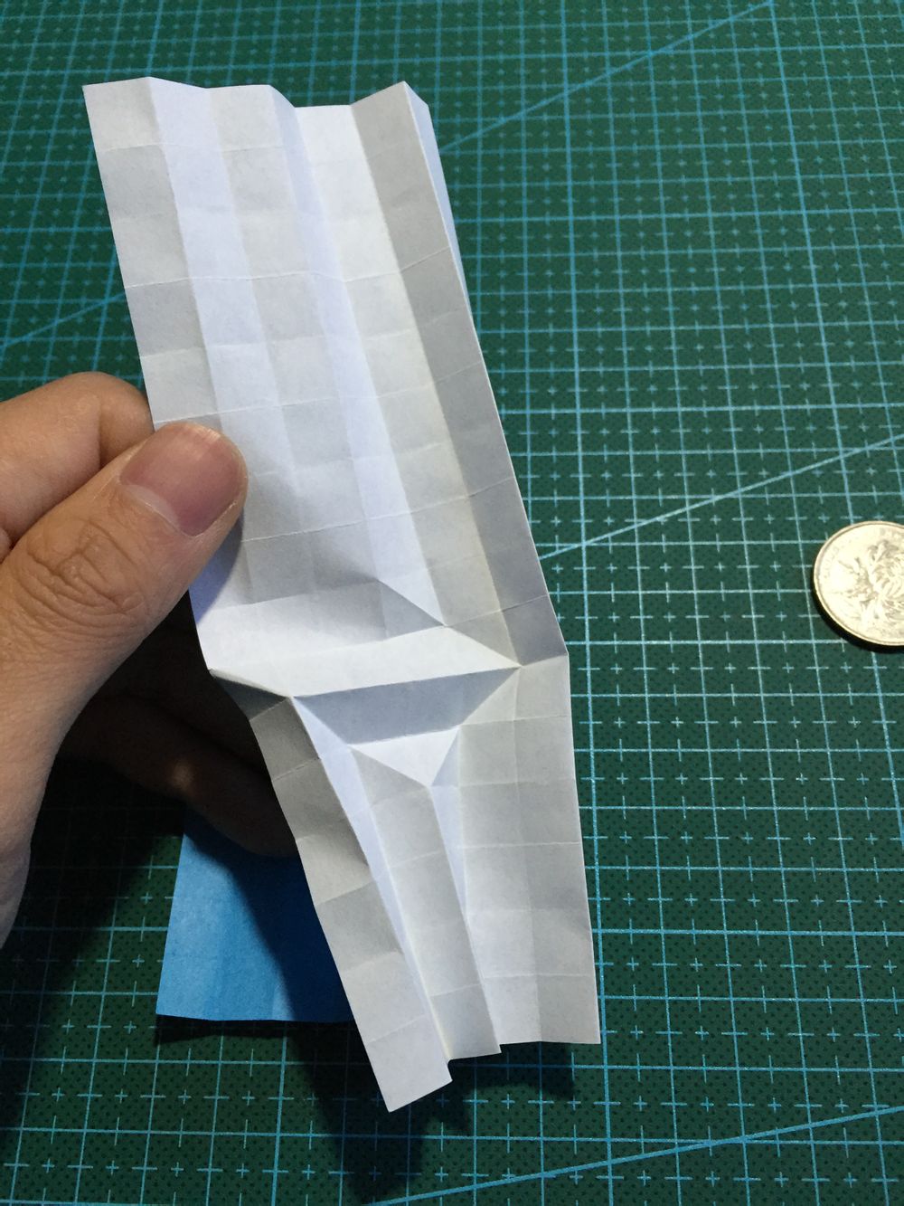 复杂折纸实拍教程，卡通人物折纸奇鲁莉安？的手工折纸实拍教程