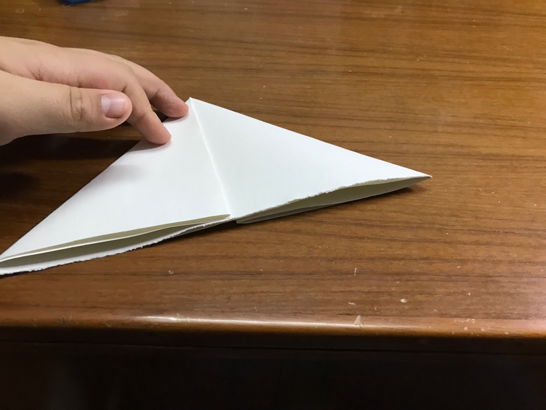手工折纸大全一款匕首的复杂折纸方法