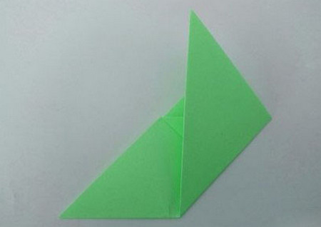 儿童折纸手工制作教程，简单折纸树叶的折法