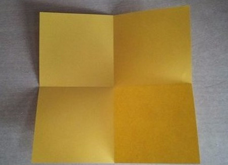 儿童折纸手工制作教程，彩色立方体手工折纸教程