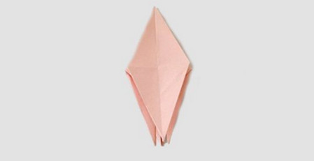 纸艺折纸百合花的手工制作折法图解步骤