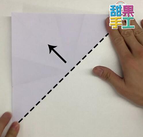 雪花剪纸步骤图解简单多种形状