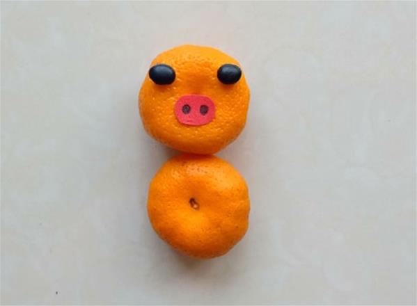幼儿手工粘贴画 教你用胡萝卜和洋葱制作蜗牛